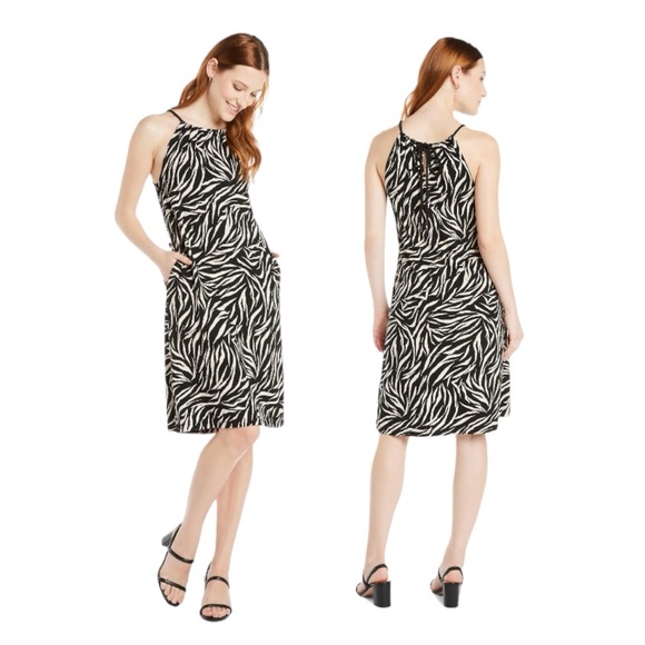 Time and Tru Dresses & Skirts - TIME AND TRU WOMEN’S ZEBRA PRINT BLACK AND CREAM HALTER KNIT DRESS SIZE XS